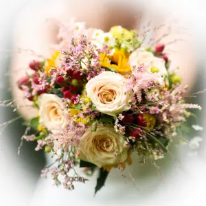 Eleganter Brautstrauß als Dummybild